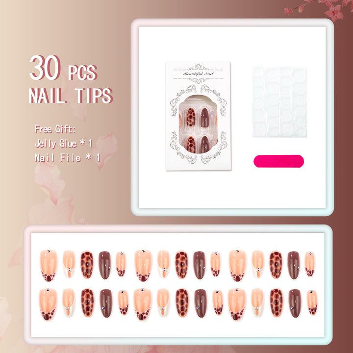 Artistic Nail Art Set with Giraffe Print and Glossy Finish