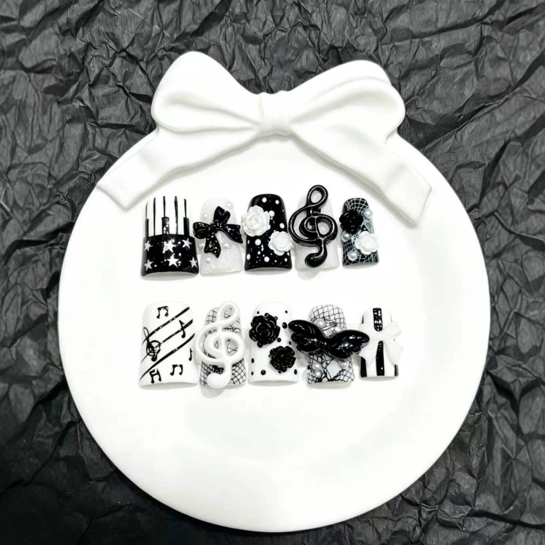 Artistic Musical Press-On Nail Art Set