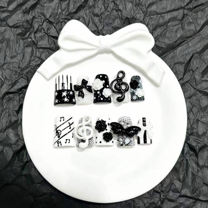 Artistic Musical Press-On Nail Art Set