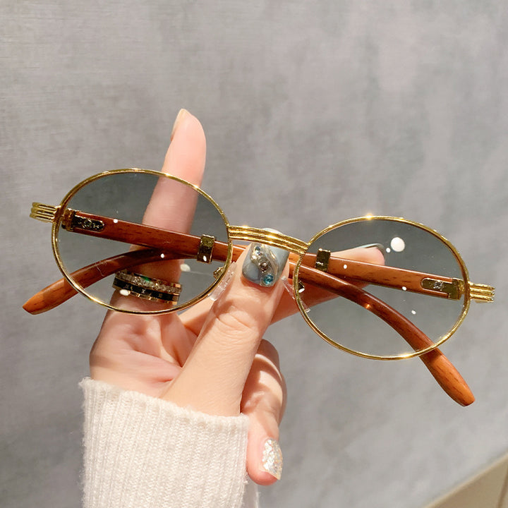 Ladies fashionable sunglasses with elegant shine and comfortable temples Kalsten