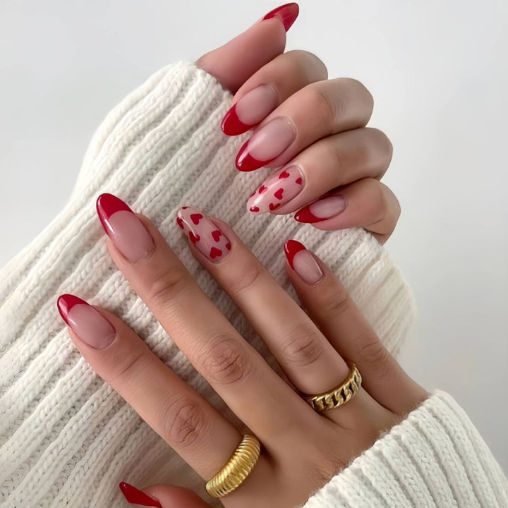 Artistic Heart-Embellished Press-On Nail Art Kalsten