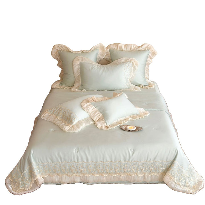 Luxurious satin bedding set with lace and ruffle decoration