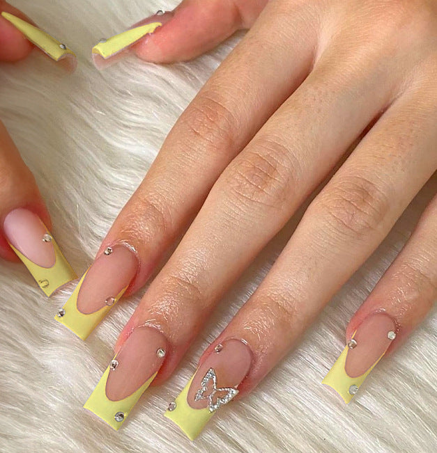 Glamorous Rhinestone Nail Art Kalsten
