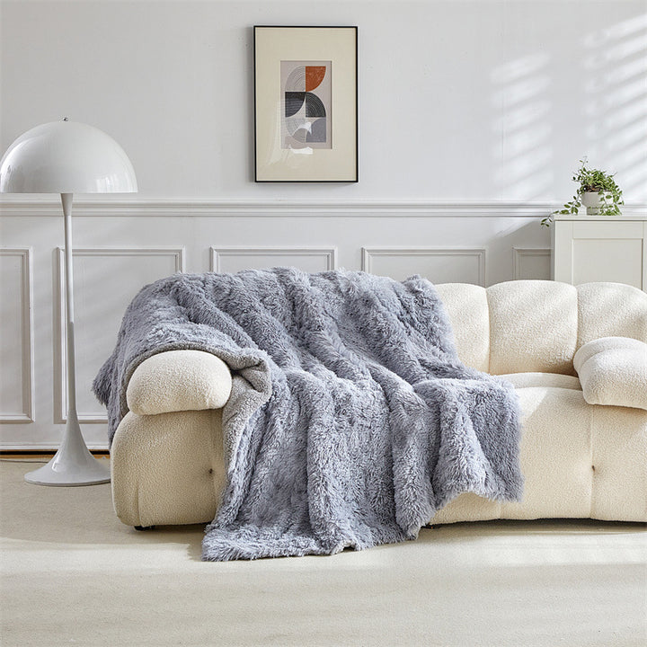 Luxurious Faux Fur Throw Blanket Kalsten