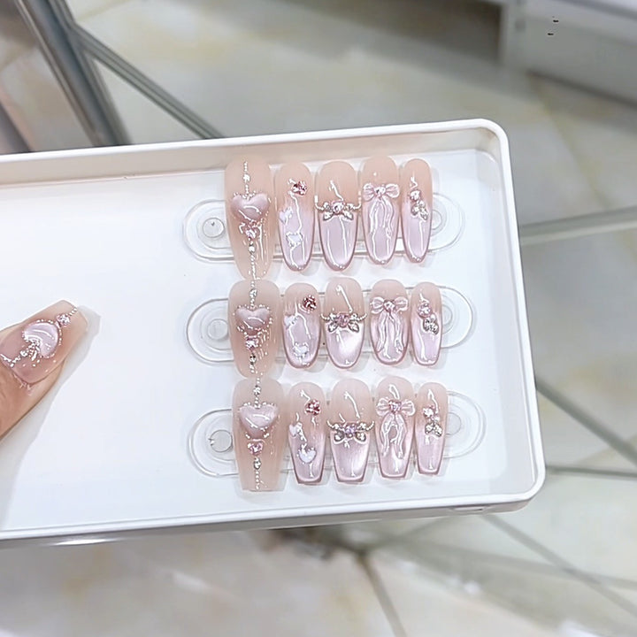 Romantic Decorative Press-On Nail Set Kalsten