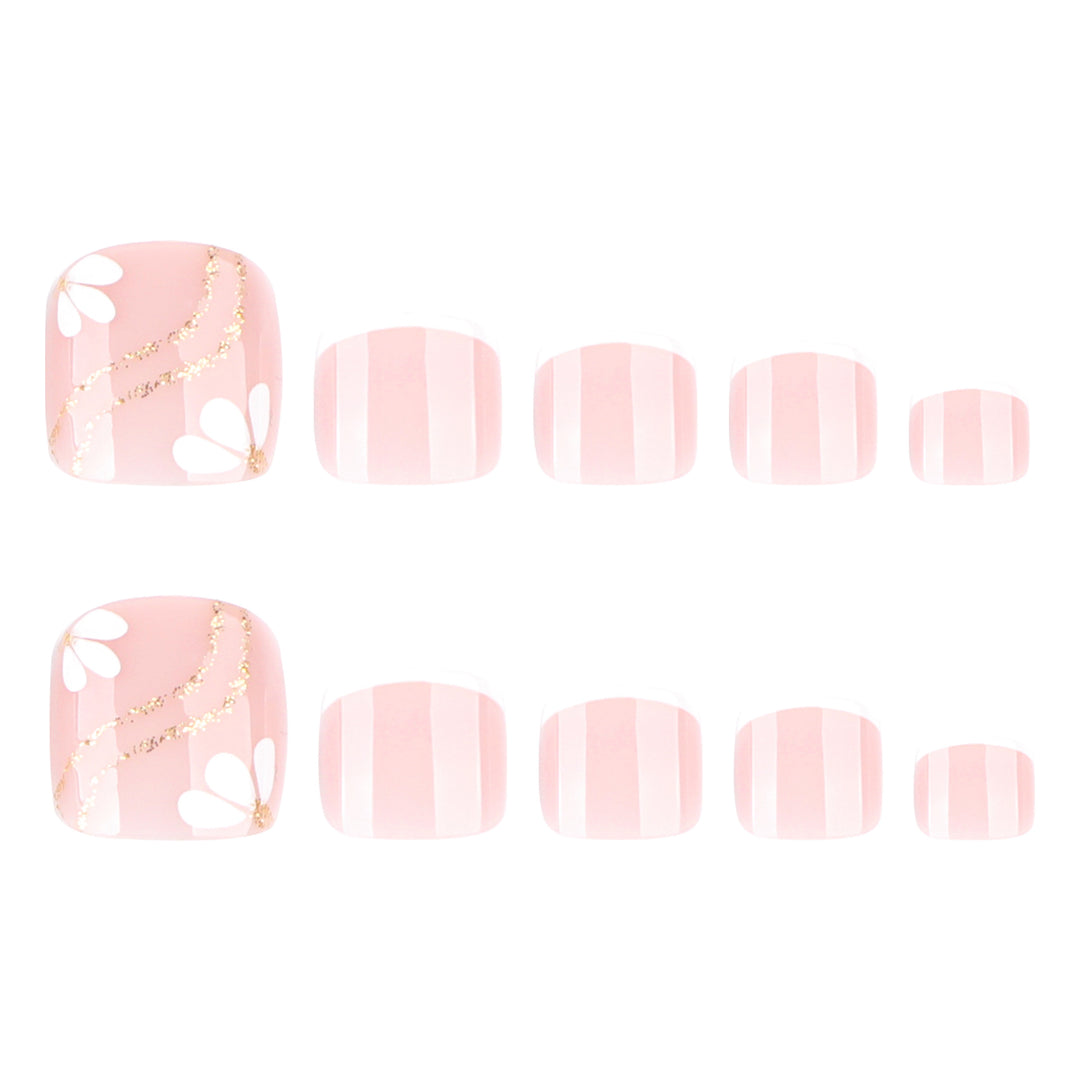 Nail art with elegant blooming designs and glitter accents Kalsten