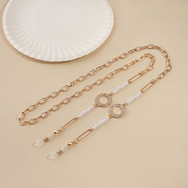 Glamorous Pearl-Embellished Eyewear Chain kalsten