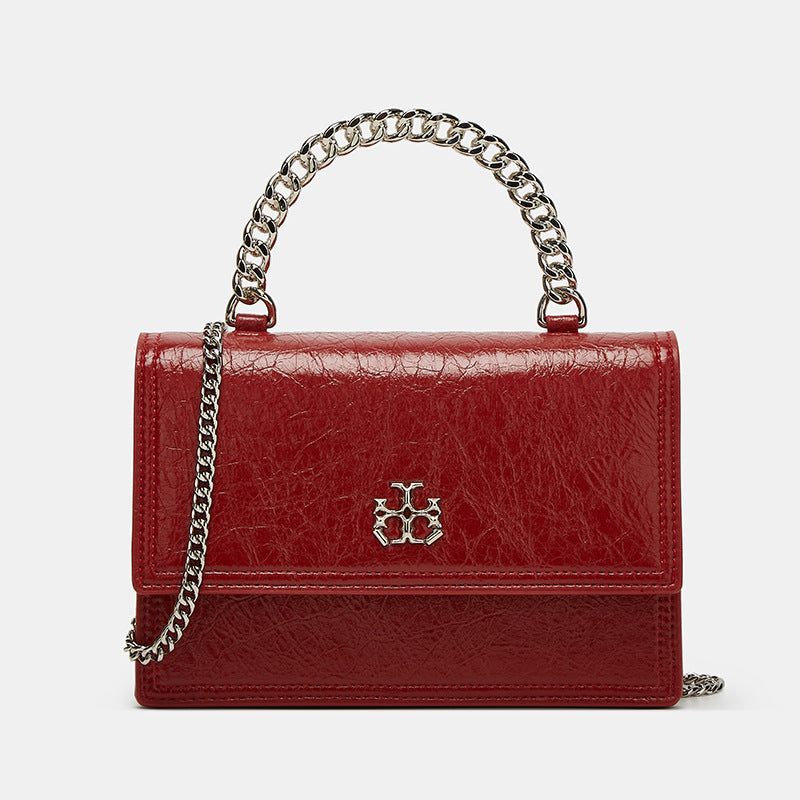 Elegant Leather Shoulder Bag with Chain Strap