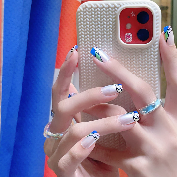 Creative Abstract Press-On Nail Set