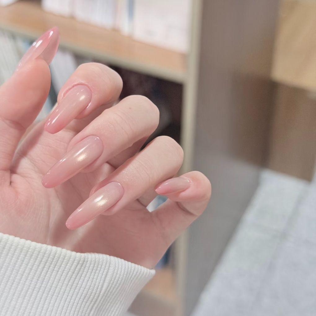 Stylish and Elegant Nail Extensions