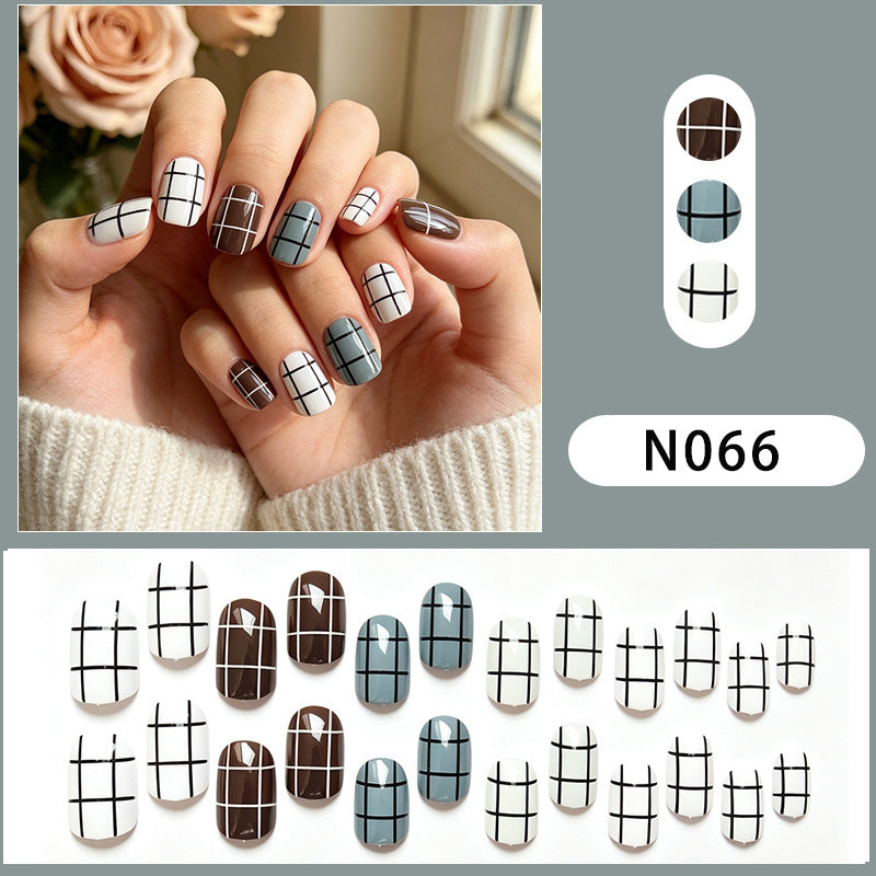 Geometric Pattern Press-On Nail Set