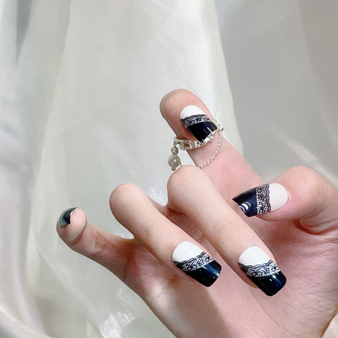 Elegant Lace and Colorblock Press-On Nail Set