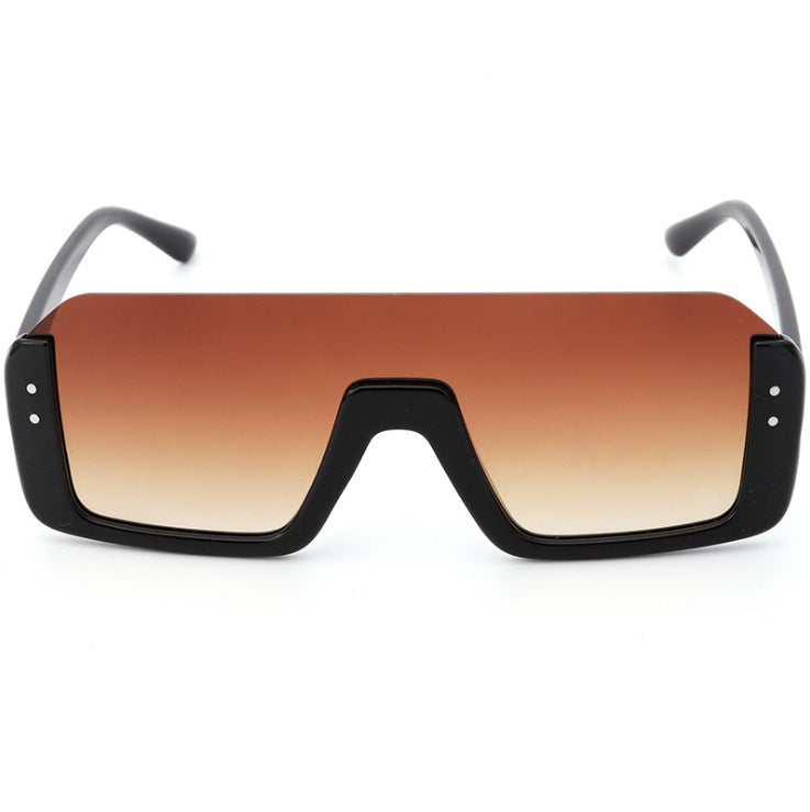 Women's Sporty Shield Sunglasses with Modern Design Kalsten