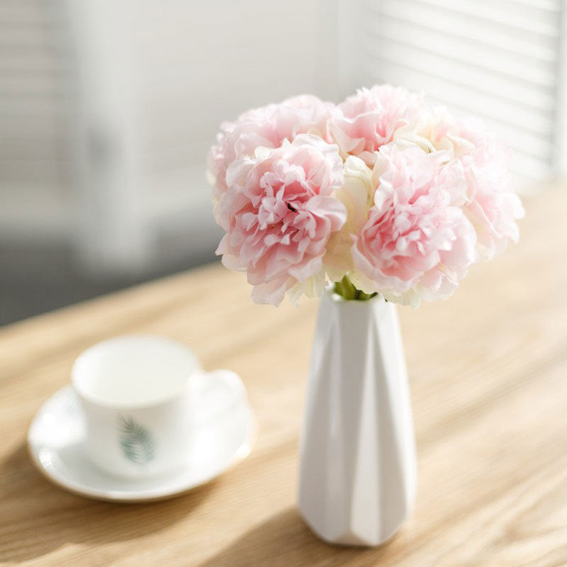Elegant Floral Decoration