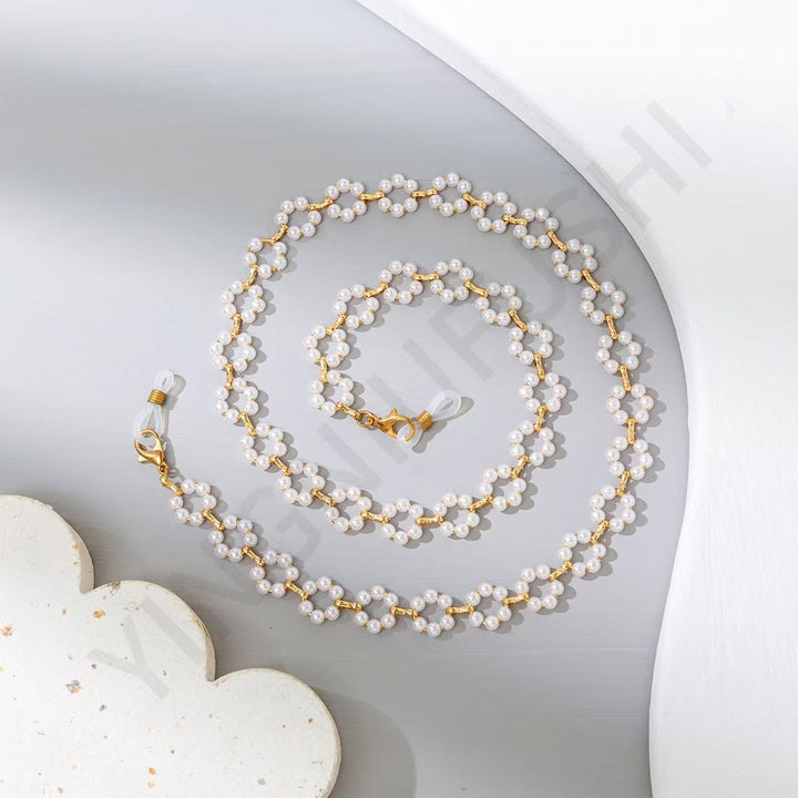 Elegant Pearl and Gold Chain Eyewear Holder Kalsten