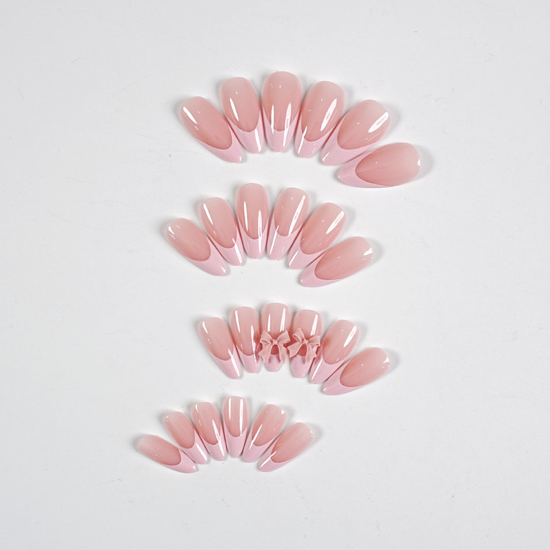 Detailed Nail Art Press-On Kit