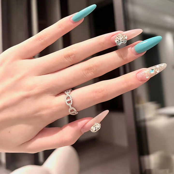 Acrylic nail set with elegant glitter accents Kalsten
