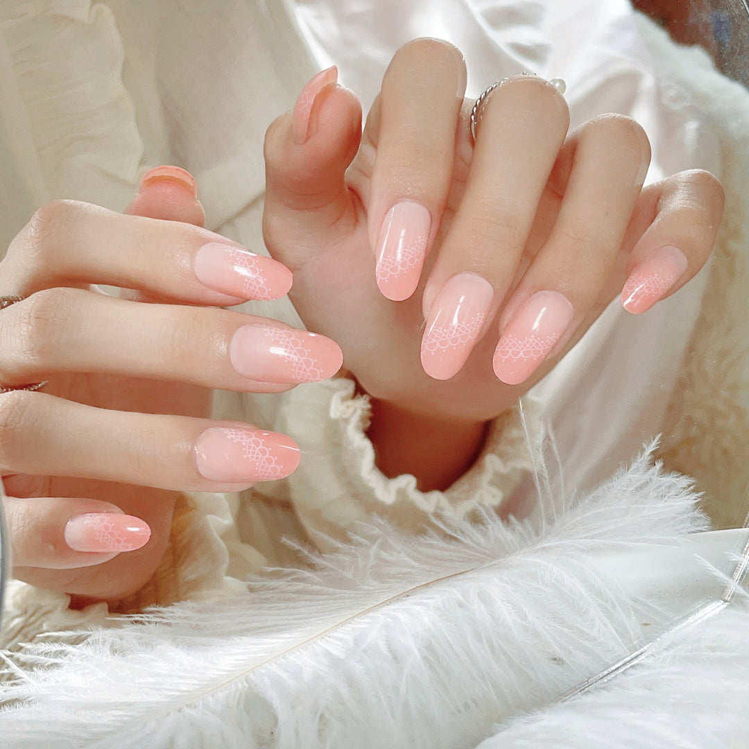 Elegant Gradient Press-On Nail Set