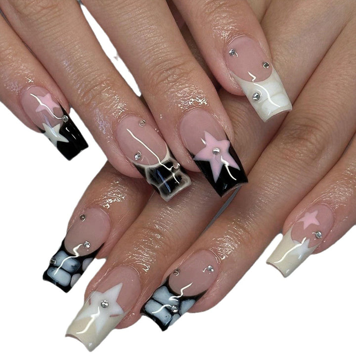 3D Artistic Nail Enhancements