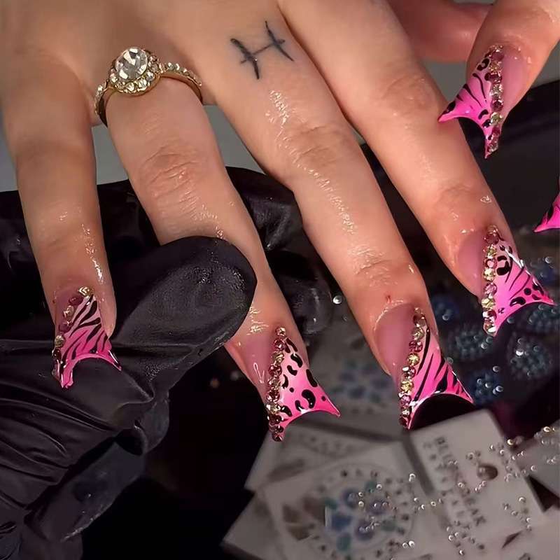 Creative Extended Nail Tips Kalsten