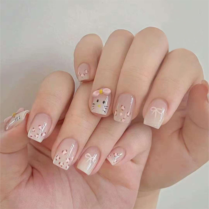 Artificial nail art with cute animal motifs Kalsten