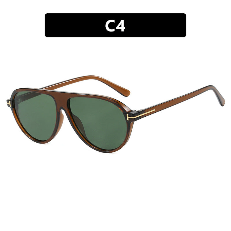 Women's trendy oversized sunglasses with elegant metal frame and UV protection Kalsten