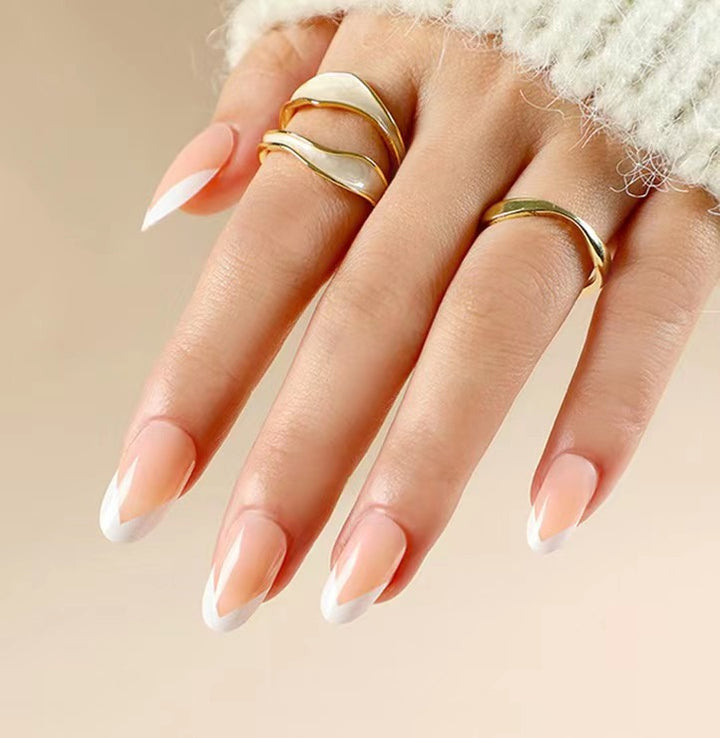 Elegant Artificial Nails with French Tip Kalsten