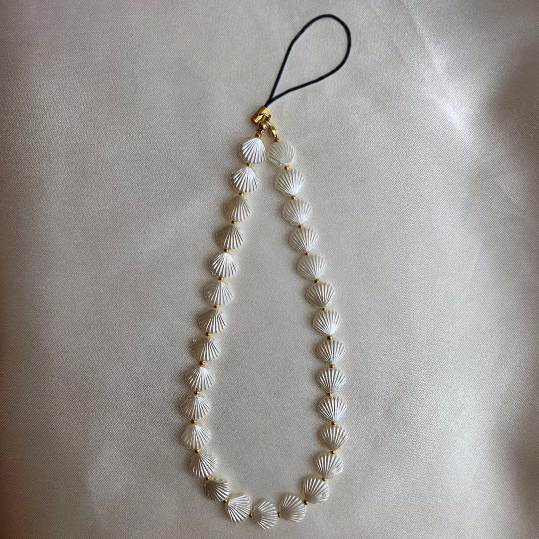 Elegant Shell Bead Necklace Kalsten