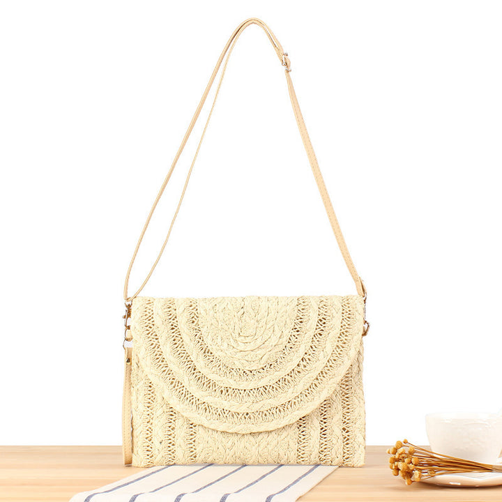 Shoulder bag made of high-quality woven natural material with elegant wave pattern Kalsten