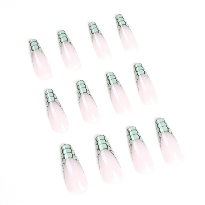 Artful gel nails with elegant snake pattern and high gloss Kalsten