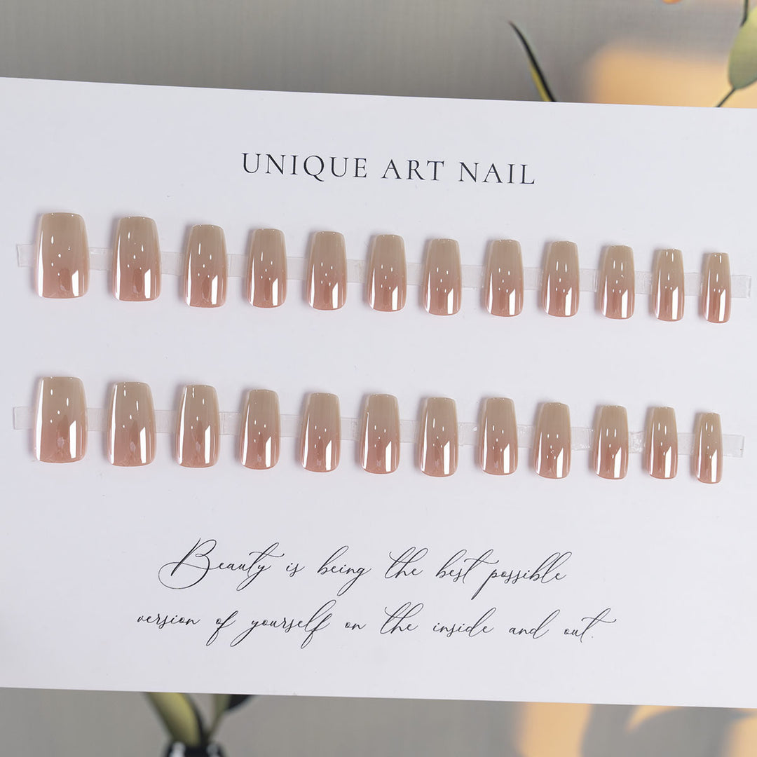 Long-Lasting Glossy Press-On Nail Set