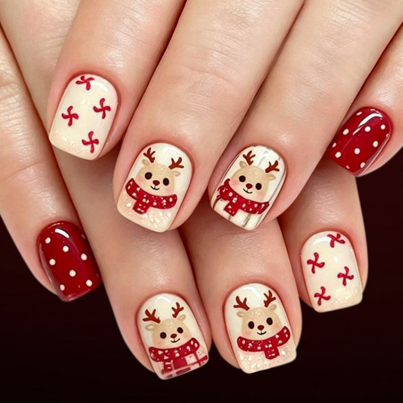 Festive Holiday-Themed Press-On Nails  1791110890