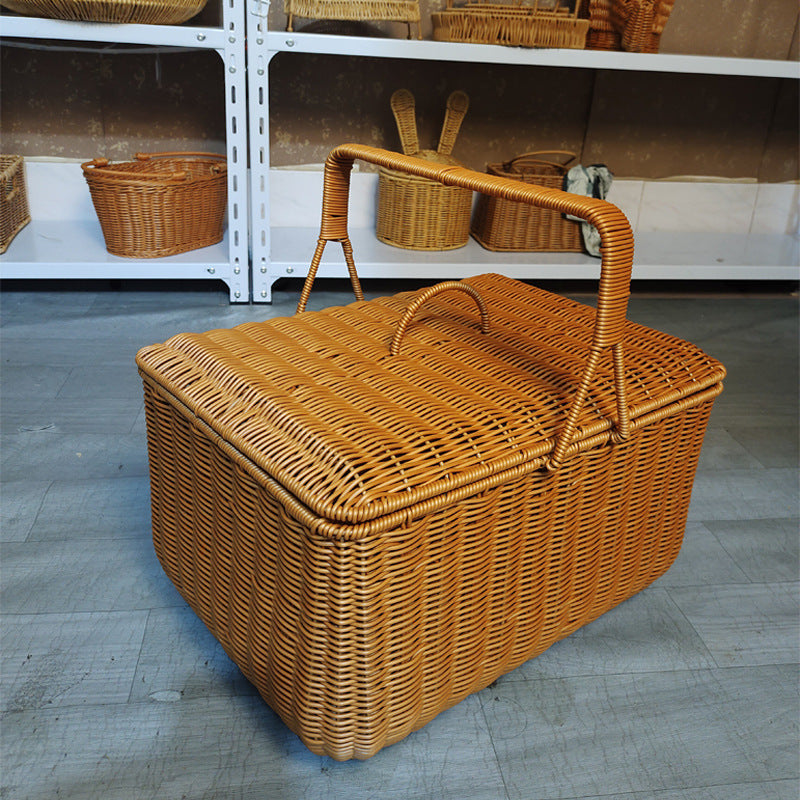 Elegant Woven Picnic Basket Kalsten