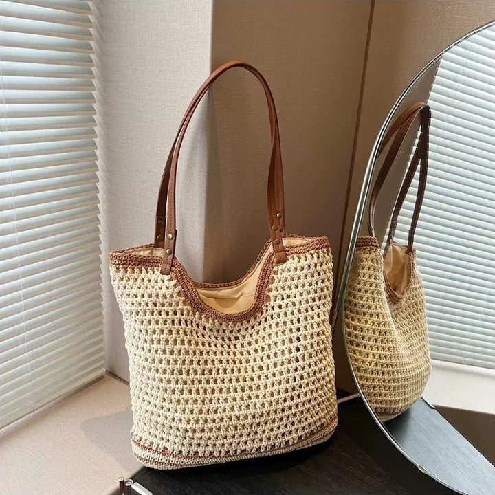 Handwoven beach bag with fine mesh structure Kalsten