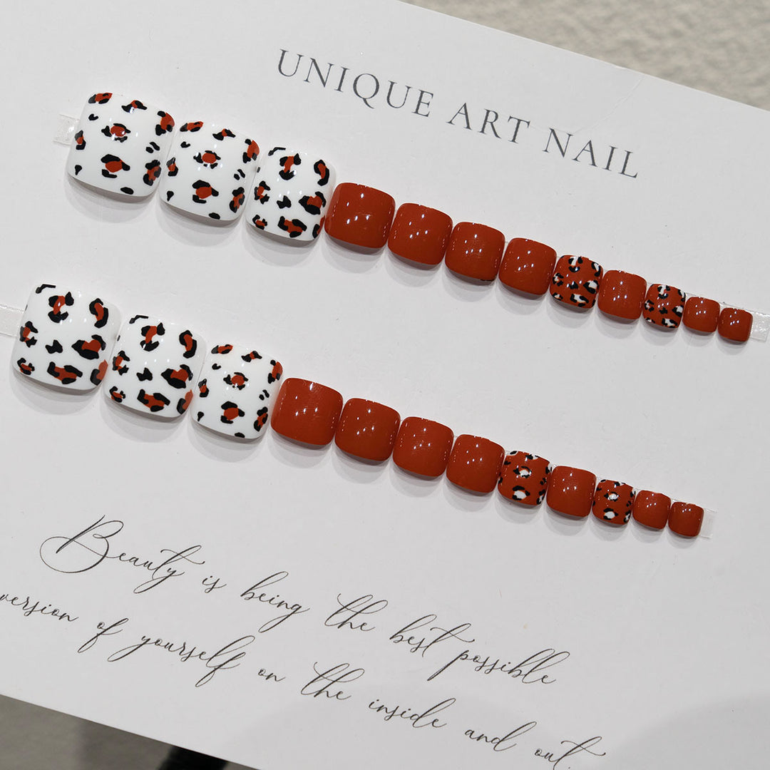 Trendy Animal Print Nail Art