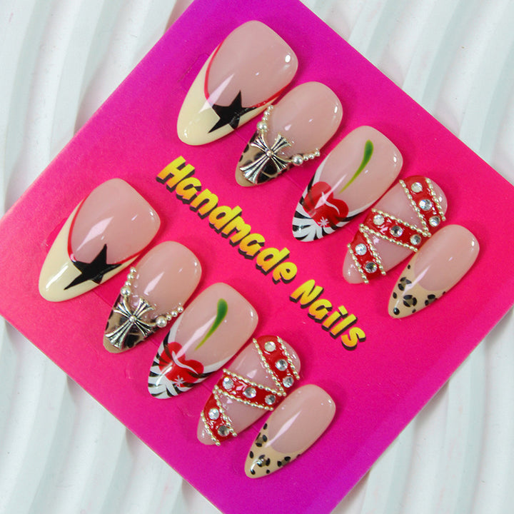 Artificial nails set with luxurious handmade designs and glamorous accents Kalsten