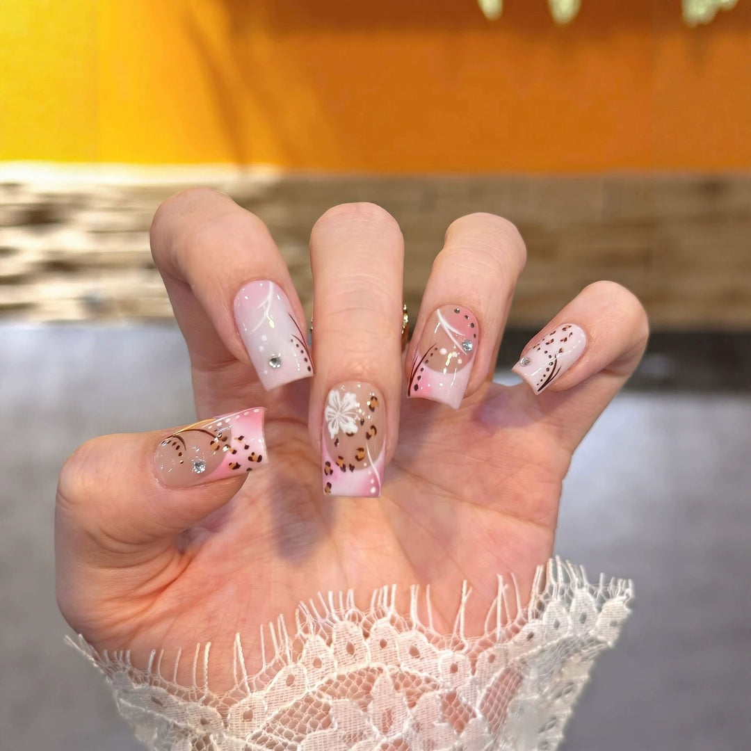 Floral-Inspired Press-On Nail Art Collection Kalsten