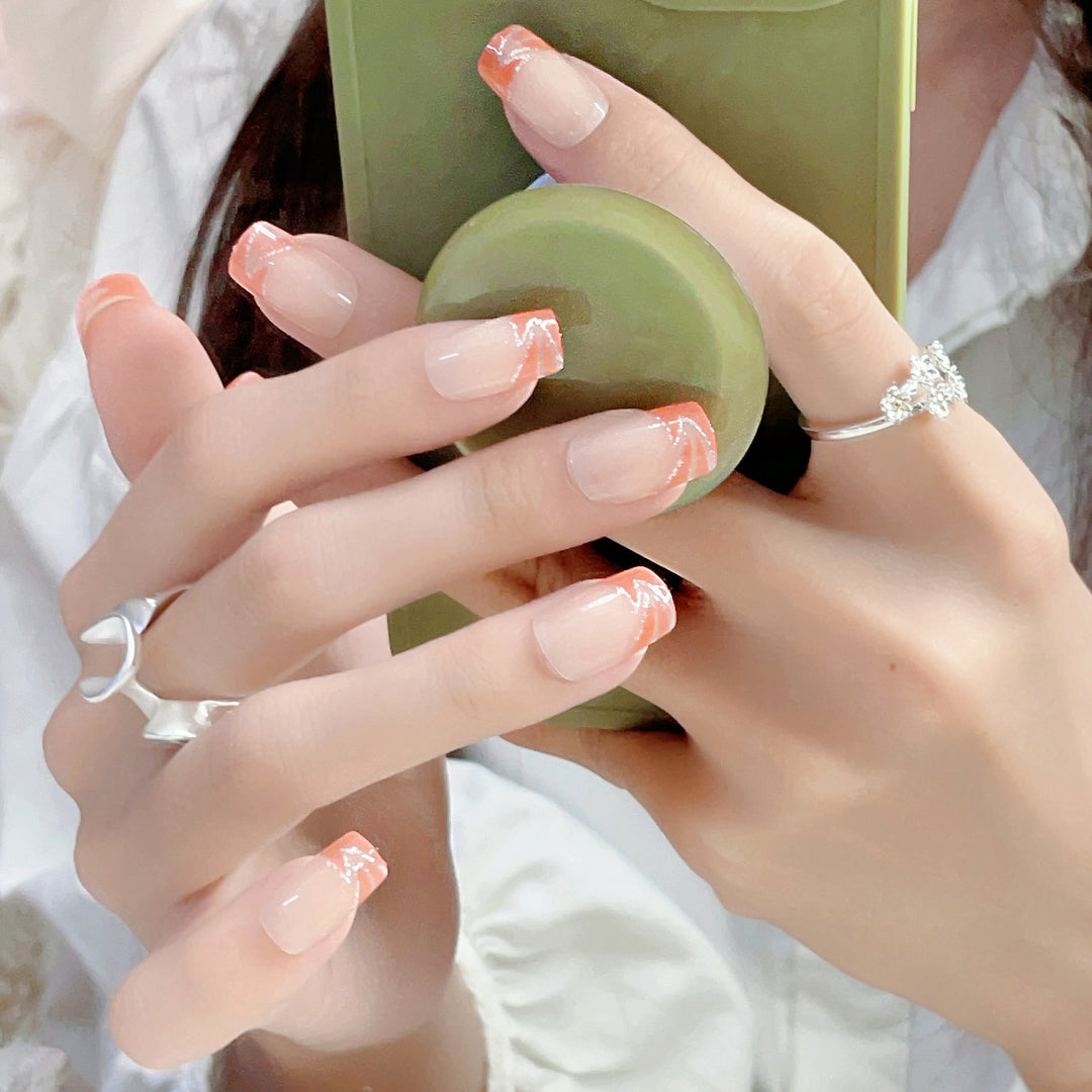 Artistic Gradient Press-On Nail Set