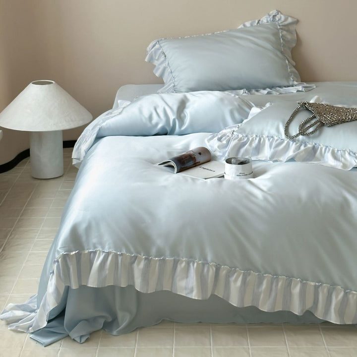Satin-Duvet cover set with frill and silky gloss finish