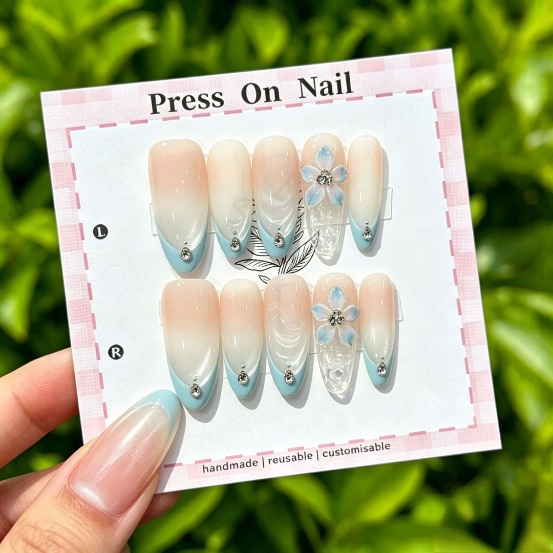 Artistic Press-On Nail Set with Tropical and Floral Accents