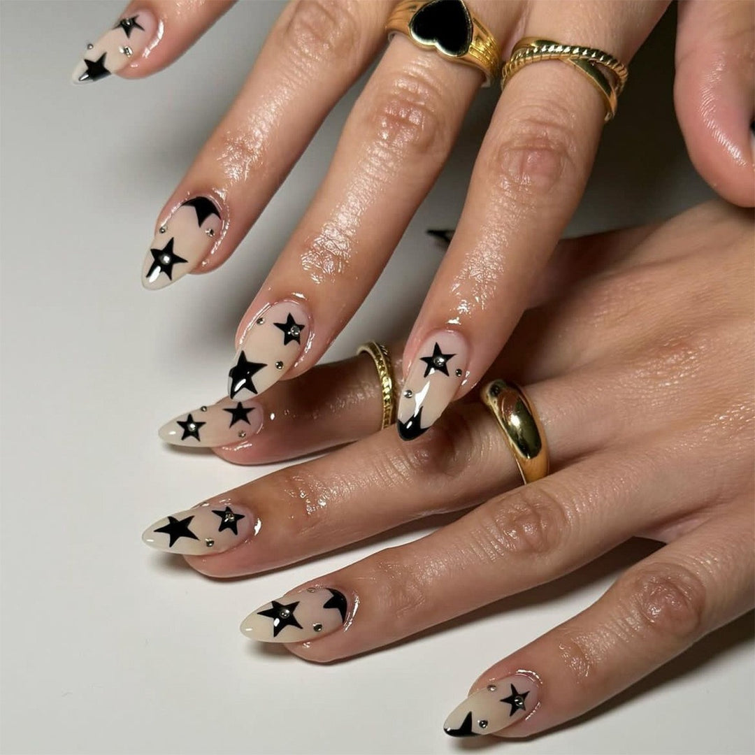 Creative nail art set with leopard pattern and glitter accents Kalsten