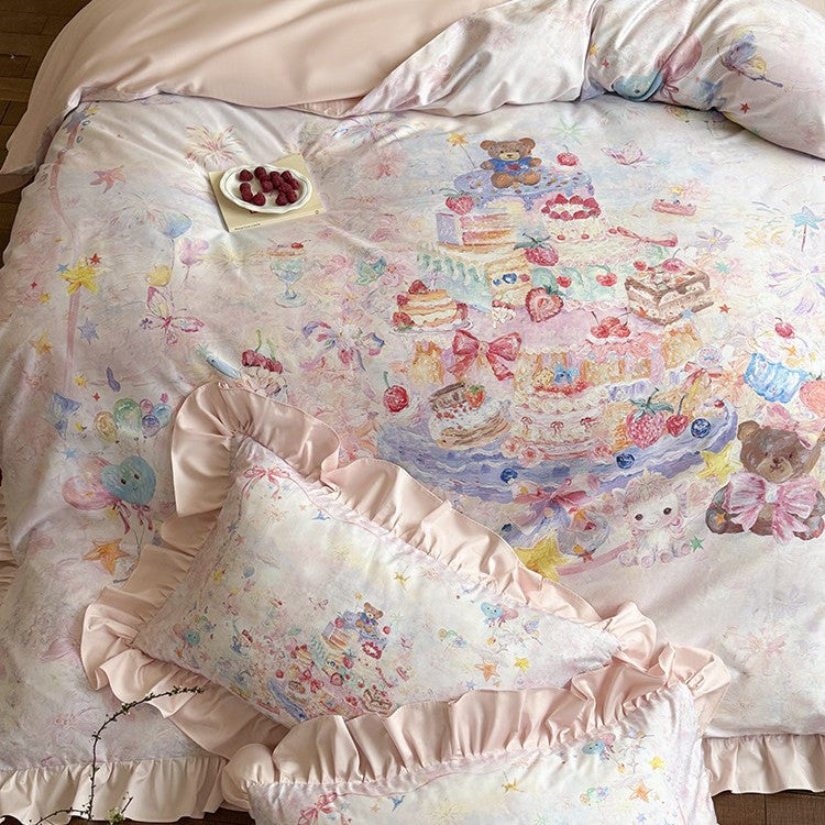 Romantic bedding set with ruffle pillow, cotton satin and watercolor cake & animal motif