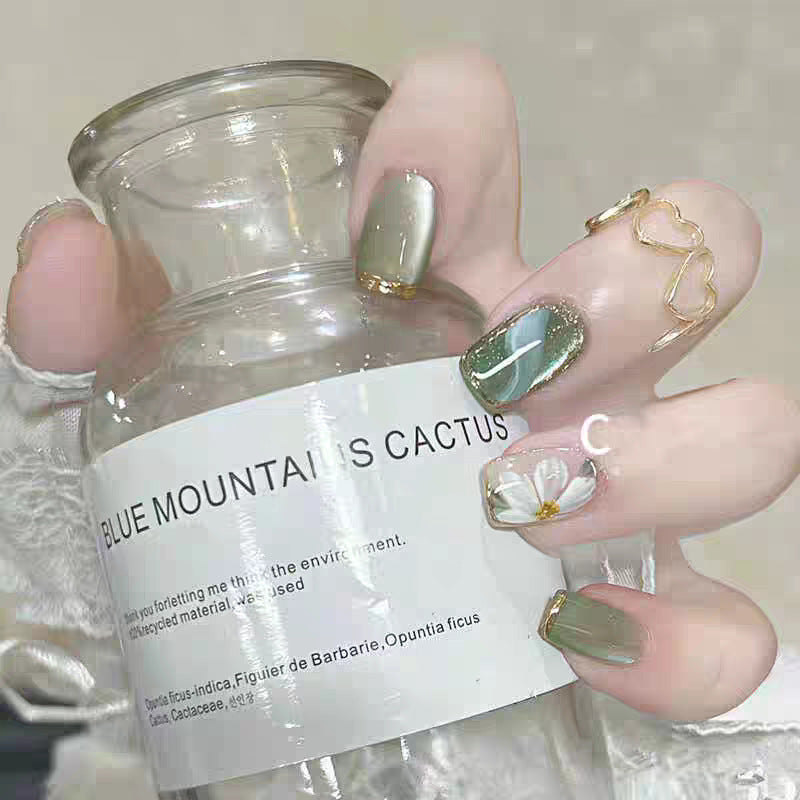 Artistic Press-On Nail Set with Floral and Glossy Accents Kalsten