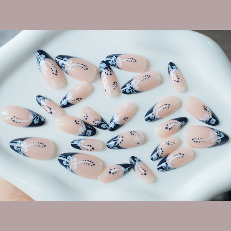 Floral Elegance Acrylic Nail Art Kalsten