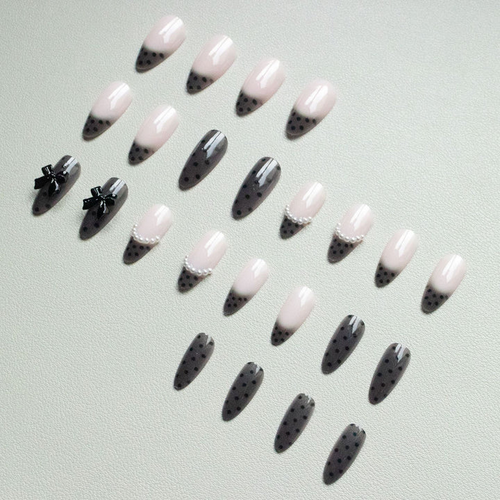 Elegant Nail Art Kit with Bow Embellishments