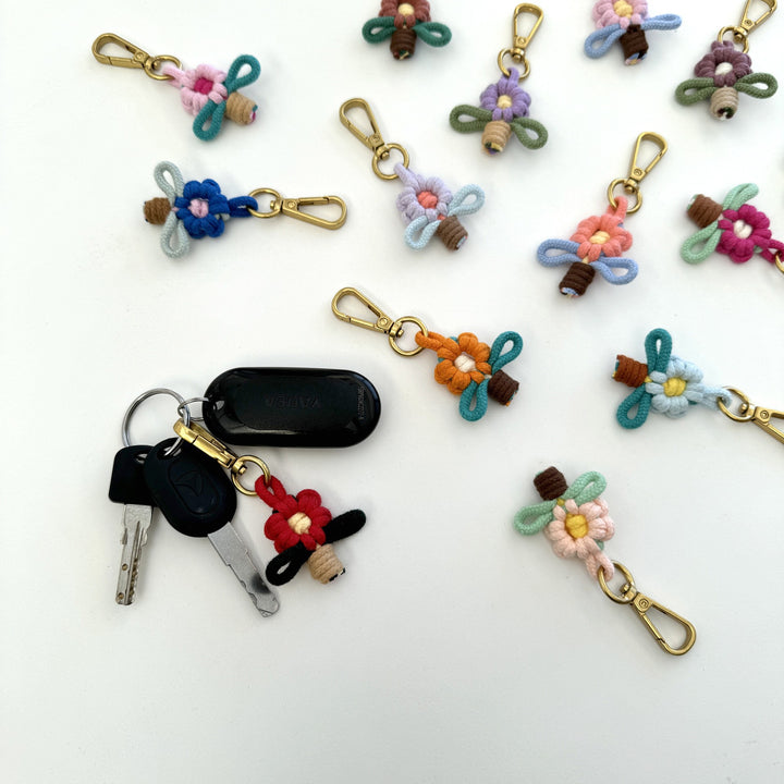 Decorative Floral Keychain Kalsten