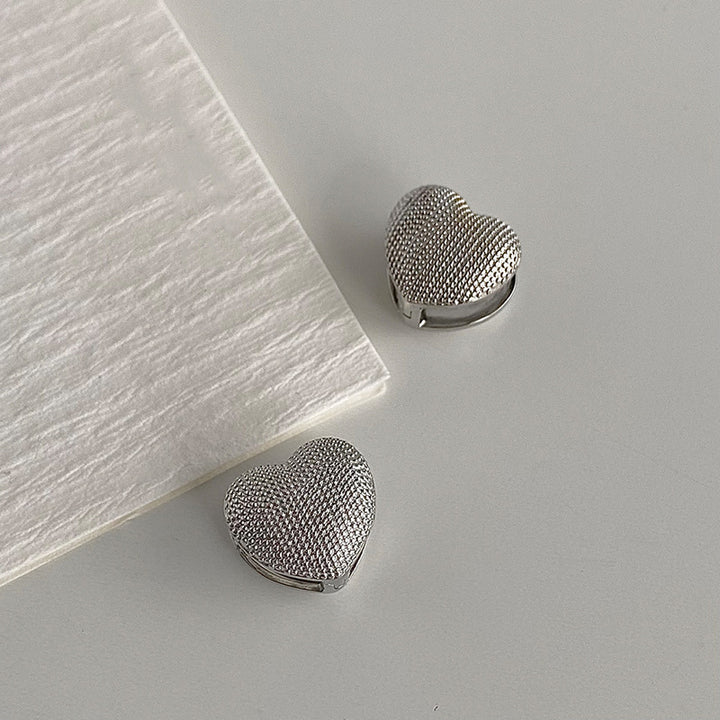 Finely Crafted Heart Stud Earrings Kalsten