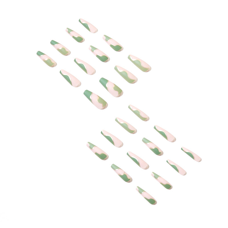 Artful Gel Nails with Elegant Wave Design and Gold Accents Kalsten