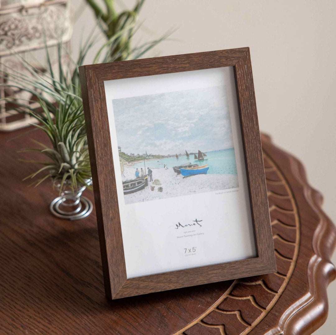 Elegant Decorative Gallery Frame