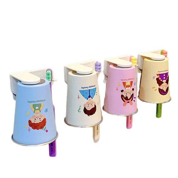 Wall-mounted toothbrush holder with playful animal design Kalsten